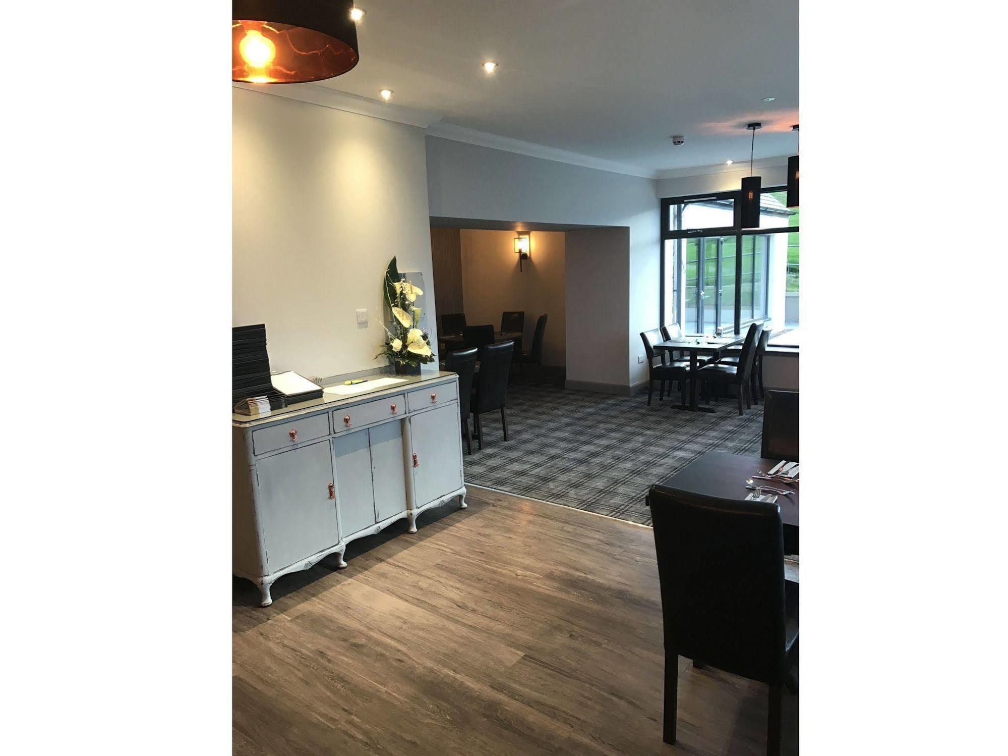 The Knowes Hotel & Restaurant Macduff Bagian luar foto